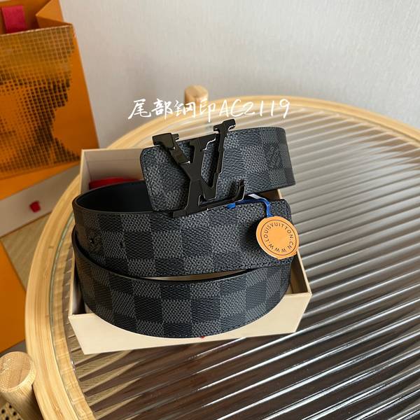 Louis Vuitton 40MM Belt LVB00359-1